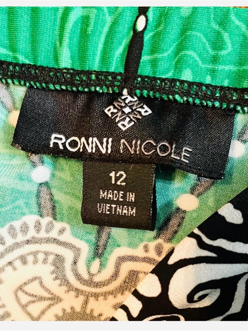 Ronni Nicole Green Paisley Halter Boho Chic Maxi Dress Sleeveless Patterned 12 - Picture 2 of 7